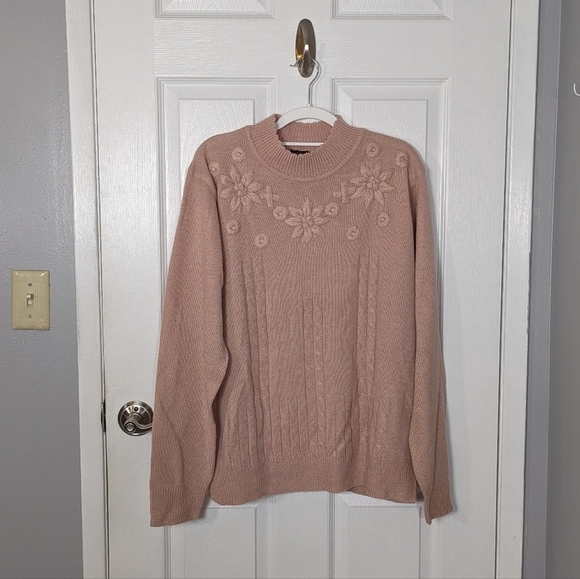 Salon Studio Sweaters - Retro 90s Floral Embroidered Salon Studio Pink Cozy Knit Sweater Size Large